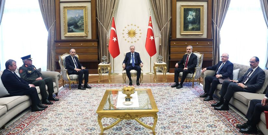 Turkish President Recep Tayyip Erdogan receives on Monday Deputy Prime Minister and Foreign Minister Ayman Safadi, Chairman of the Joint Chiefs of Staff Major General Yousef Huneiti, and General Intelligence Department Director Major General Ahmad Husni