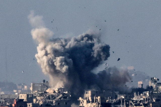 A photo taken from southern Israel near the border with the Gaza Strip on Saturday, shows smoke billowing over the Palestinian territory during Israeli bombardment (AFP photo)