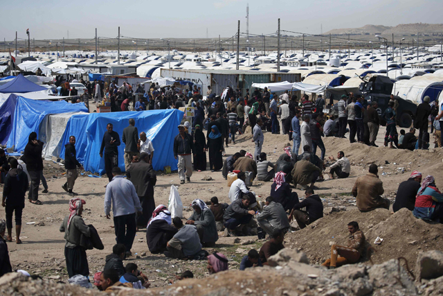A general view shows displaced Iraqis, who fled Mosul due to the ongoing fighting between government forces and Daesh extremists, at the Hammam Al Alil camp, south of Mosul, on Wednesday (AFP photo)