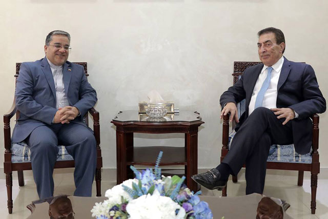 Lower House Speaker Atef Tarawneh meets with Iranian Ambassador Mahabati Fardosi in Amman on Wednesday (Petra photo)