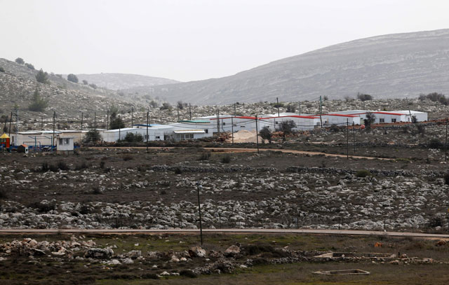 A photo taken on Thursday shows prefabricated homes near the Israeli settlement unit of Ofra, north of Ramallah in the occupied West Bank (AFP photo)