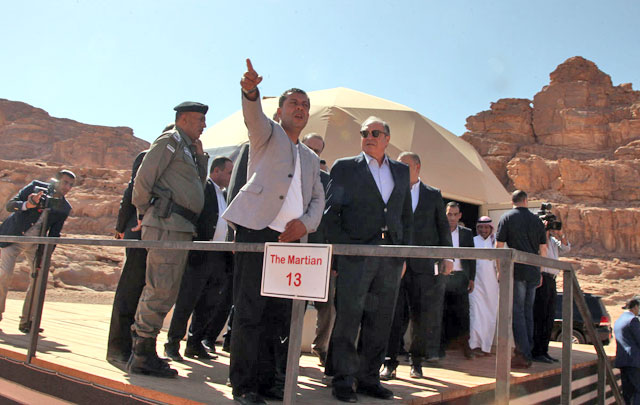 Prime Minister Hani Mulki visits Wadi Rum as part of south region tour; a sign shows the location where the Hollywood-made movie ‘Martian’ was shot (Petra photo)