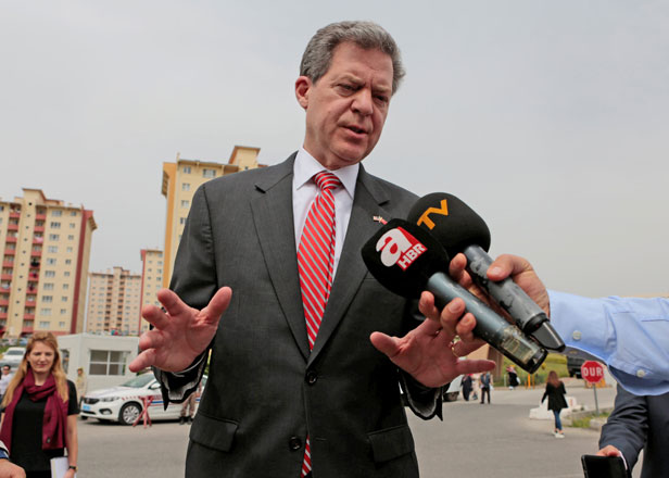 US envoy for religious freedom Sam Brownback talks to media outside the Aliaga Prison and Courthouse complex in Izmir, Turkey, on Monday (Reuters photo)