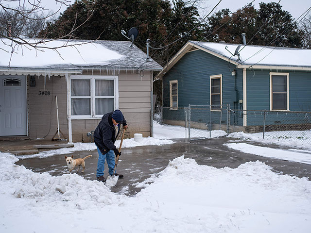 Royal Dutch Shell forecast on Wednesday that this year's deadly Texas winter storm, in February, will cost the Anglo-Dutch energy giant up to $200 million in the first quarter.  (AFP photo)