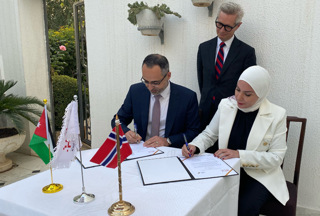 Norway’s Ambassador to Jordan Espen Lindback presides over the signing ceremony of an agreement between the Sahara Forest Project  and Al Hussein Technical University  on Thursday (Photo courtesy of the SFP)
