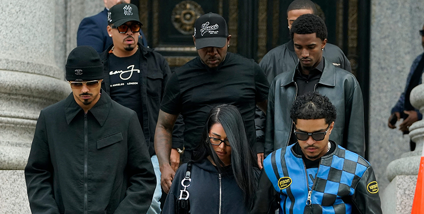 Justin Combs (right bottom) and Christian Combs (right, second row), sons of rapper and music producer Sean ‘Diddy’ Combs, leave federal court after their father’s bail hearing in New York on Wednesday (AFP photo)