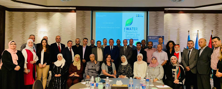 Participants at the FAO’s ‘Implementing the 2030 Agenda for Water Efficiency/Productivity and Water Sustainability in NENA countries’ final workshop pose for a photo on Monday (Photo courtesy of FAO)