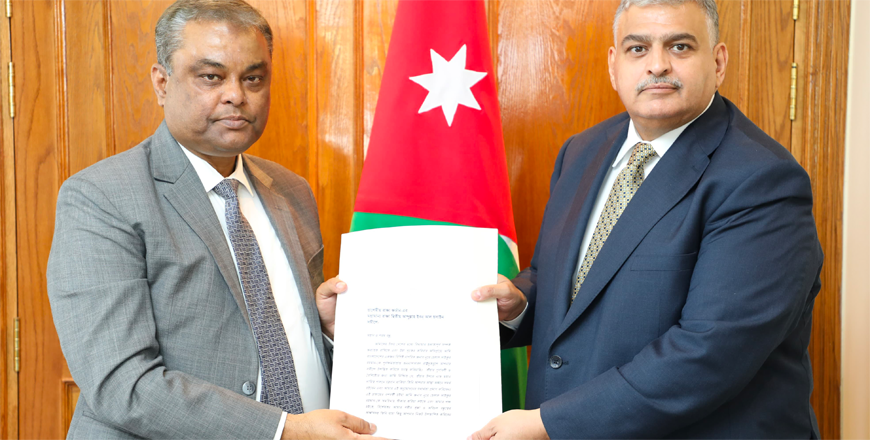 Secretary-General of the Ministry of Foreign Affairs and Expatriates for Diplomatic and Expatriates Affairs Majid Qatarneh receives on Monday copies of the credentials of the new ambassadors accredited to the Kingdom (Photos courtesy of Foreign Ministry)
