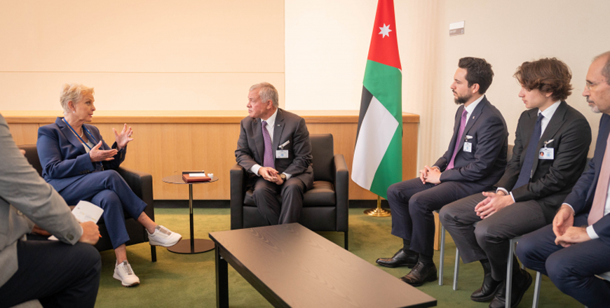 His Majesty King Abdullah meets with World Food Programme Executive Director Cindy H. McCain in New York, during a meeting attended by Their Royal Highnesses Crown Prince Hussein and Prince Hashem, in New York on Tuesday (Photo courtesy of Royal Court)