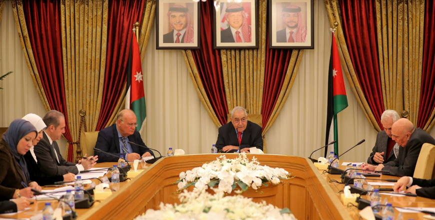 The Senate's Health, Environment and Population Committee on Thursday holds a meeting with Minister of Health Firas Hawari to discuss key challenges facing the Kingdom's health sector (Petra photo)