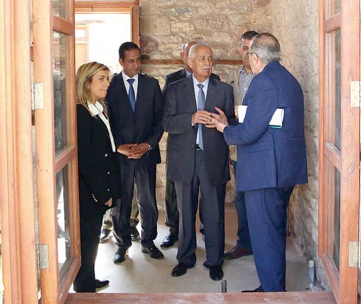 Royal Court Chief Youssef Issawi visits Sharif Hussein Bin Ali's house in Aqaba and the palace of the late King Abdullah I in Maan on Tuesday (Petra photo)