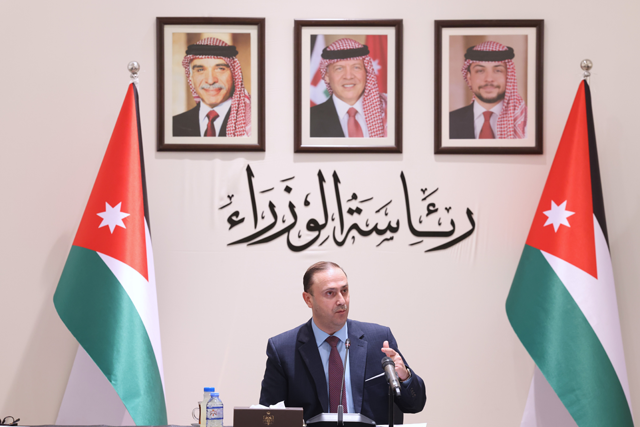 Minister of Government Communications and government spokesperson Mohammad Momani says on Wednesday that the government is launching a series of dialogue sessions aimed at enhancing the Kingdom's media landscape (Petra photo)