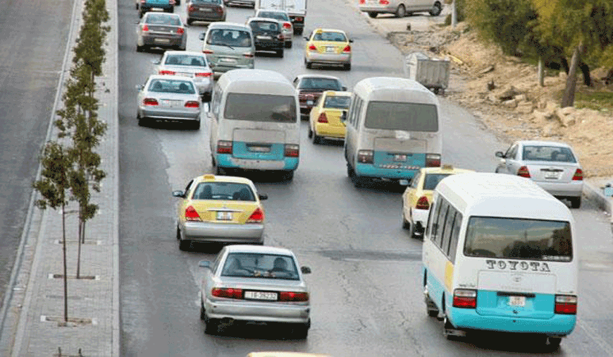 Inconsistent timetables and over-occupied buses remain concerns for university students who rely on public transport, as many bus operators remain unwilling to comply with sector regulations (File photo)