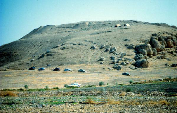 Tell Abu Kharaz is a site located in the northern part of the Jordan Valley (Photo of Peter Fisher)