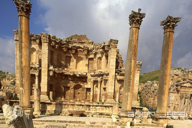 A Nymphaeum in Gerasa (Photo courtesy of ACOR)