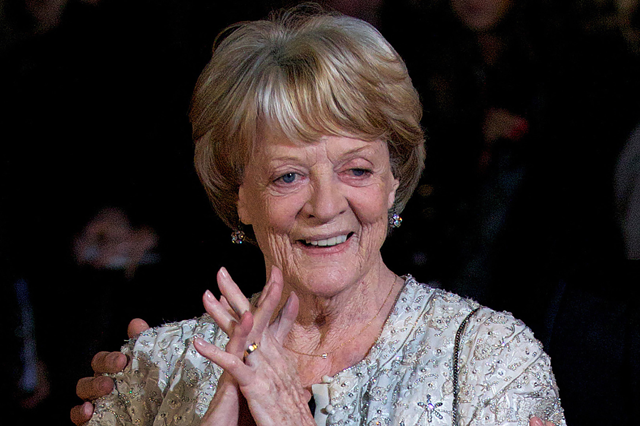 A file photo taken on October 15, 2012, shows British actress Maggie Smith on the red carpet as she arrives to attend the premiere of 'Quartet' during the 56th BFI London Film Festival in London (AFP photo)