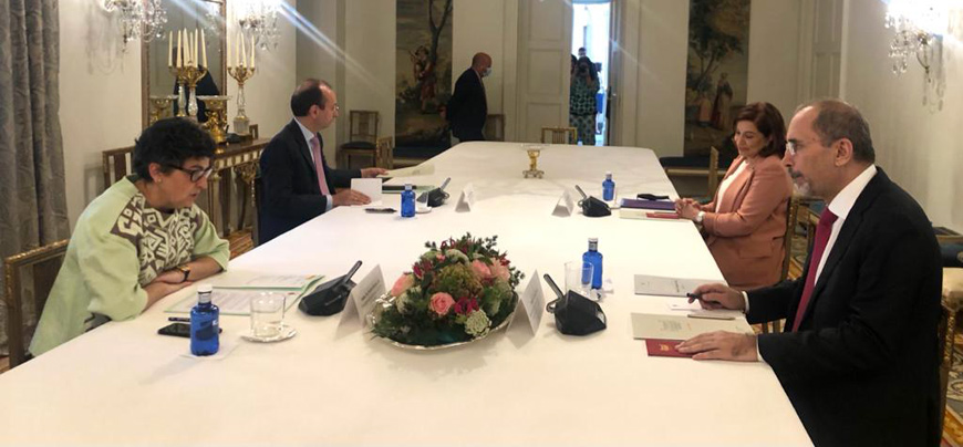 Deputy Prime Minister and Foreign Minister Ayman Safadi meets with Spanish Minister of Foreign Affairs, European Union and Cooperation Arancha González Laya in Madrid on Monday (Photo courtesy of Foreign Ministry)