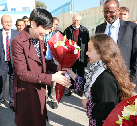 Norwegian Minister of Foreign Affairs Ine Eriksen Søreide visits a health centre and school run by UNRWA in Amman on Tuesday  (Photo courtesy of UNRWA)