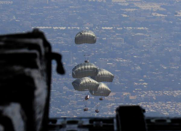 These airdrops are carried out in response to the humanitarian duty and as part of the ongoing efforts of Jordan to support the Palestinians (JAF photo)