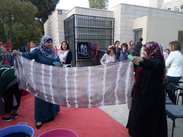 The Ghor El Safi Women’s Association held a workshop on  how to dye fabric using natural tints derived from various plants on Saturday (Photo by Andrea Celeste)