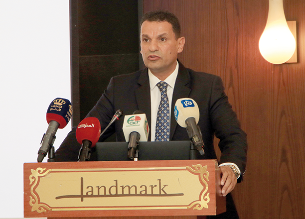 Director of the Prime Ministry’s Human Rights Department Khalil Abdallat speaks during a consultation meeting on Monday (Petra photo)