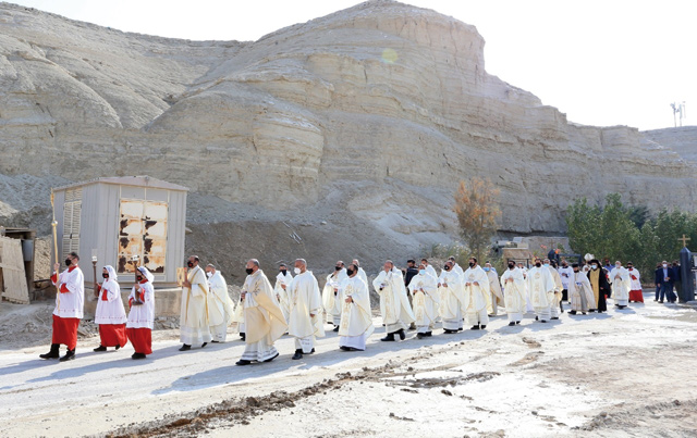 Catholics in the Kingdom on Saturday marked Epiphany at the Baptism Site, 40km west of Amman. (Petra photo)