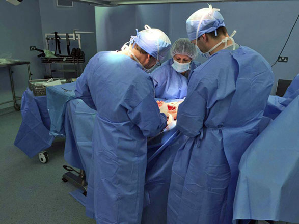 Czech surgeons operate on patients in Jordan recently (Photos courtesy of Czech embassy)