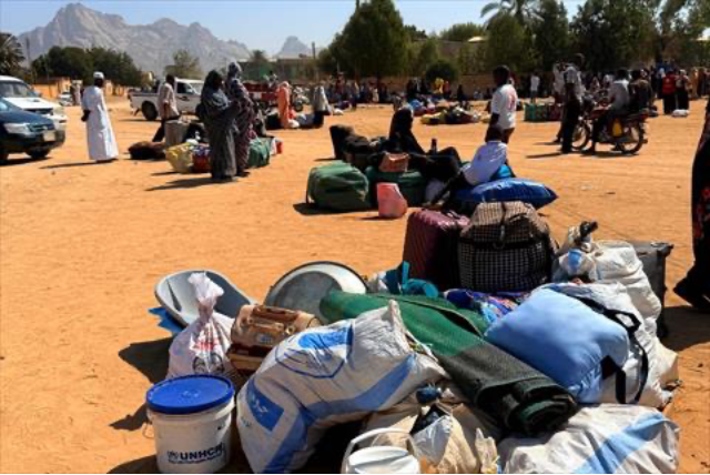 People displaced by the ongoing war in Sudan return to Wad Madani in the Jazira state, on February 6, 2025, after the city was retaken by the Sudanese army from the Rapid Support Forces (RSF) paramilitaries (AFP photo)