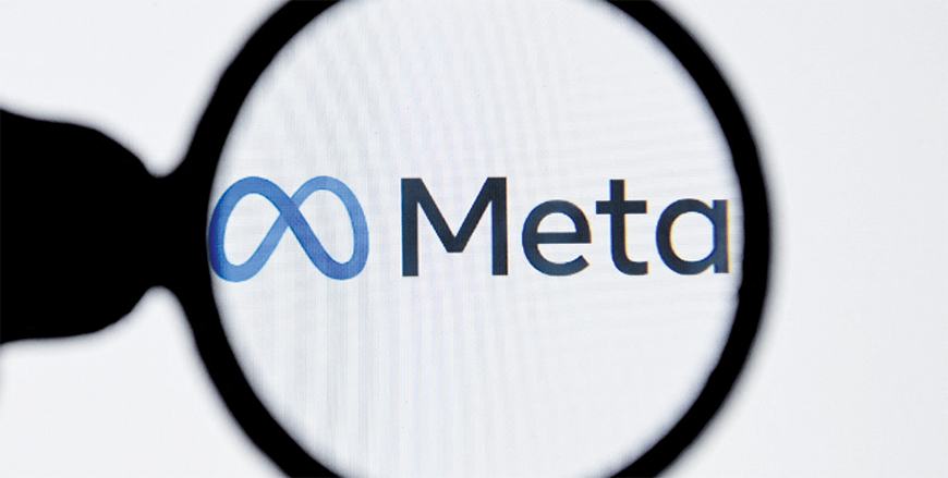 This photograph taken on October 28, 2021 shows the META logo on a laptop screen in Moscow (AFP file photo)
