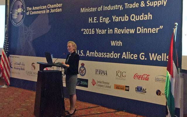 US Ambassador Alice G. Wells delivers a speech at the American Chamber of Commerce in Jordan Annual Year in Review Dinner in Amman on Wednesday (Photo courtesy of US embassy)