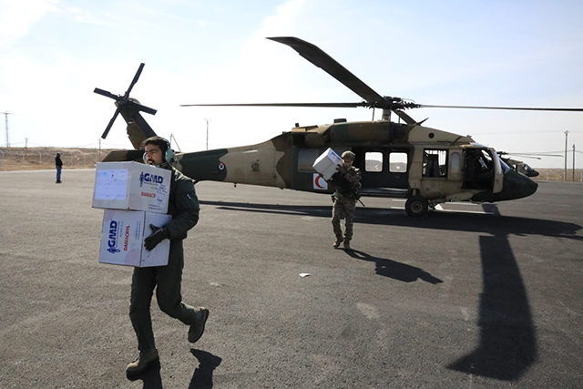 16 helicopters depart from King Abdullah II Air Base on Sunday, transporting critical supplies as part of the air bridge established last week (Petra photo)