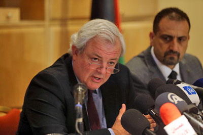 UN Undersecretary General for Humanitarian Affairs and Emergency Relief Coordinator Stephen O’Brien speaks at a press conference in Amman on Friday (Anadolu Agency photo)