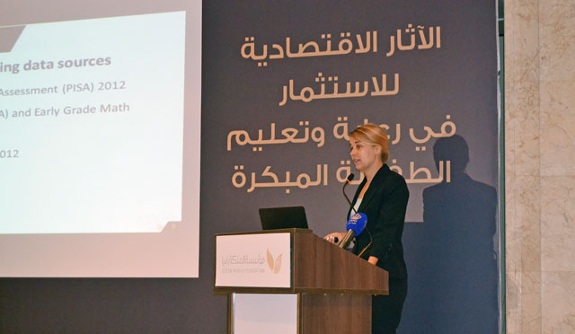 Researcher Helena Pylvainen presents the study on the economic implications of investing in early childhood care and education in Jordan on Tuesday (Photo by Ana V. Ibáñez Prieto)