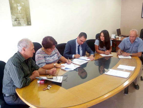 The Friends of Archaeology and Heritage and the Sustainable Cultural Heritage through Engagement of Local Communities Project signed a cooperation agreement in Amman earlier this month (Photo courtesy of The Friends of Archaeology and Heritage)