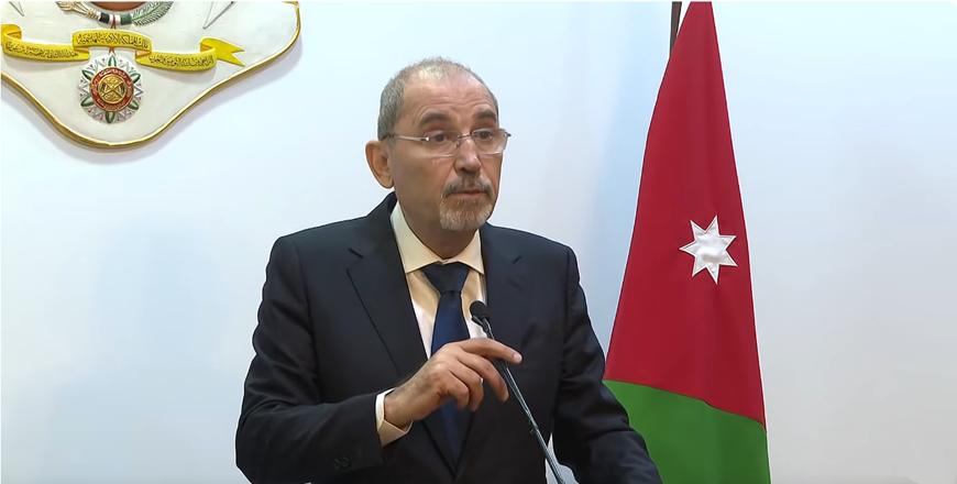 Deputy Prime Minister and Foreign Minister Ayman Safadi speaks during a joint press conference on Sunday with Sigrid Kaag, the Acting Special Coordinator for the Middle East Peace Process and Senior Humanitarian and Reconstruction Coordinator for Gaza (Al Mamlaka TV photo)