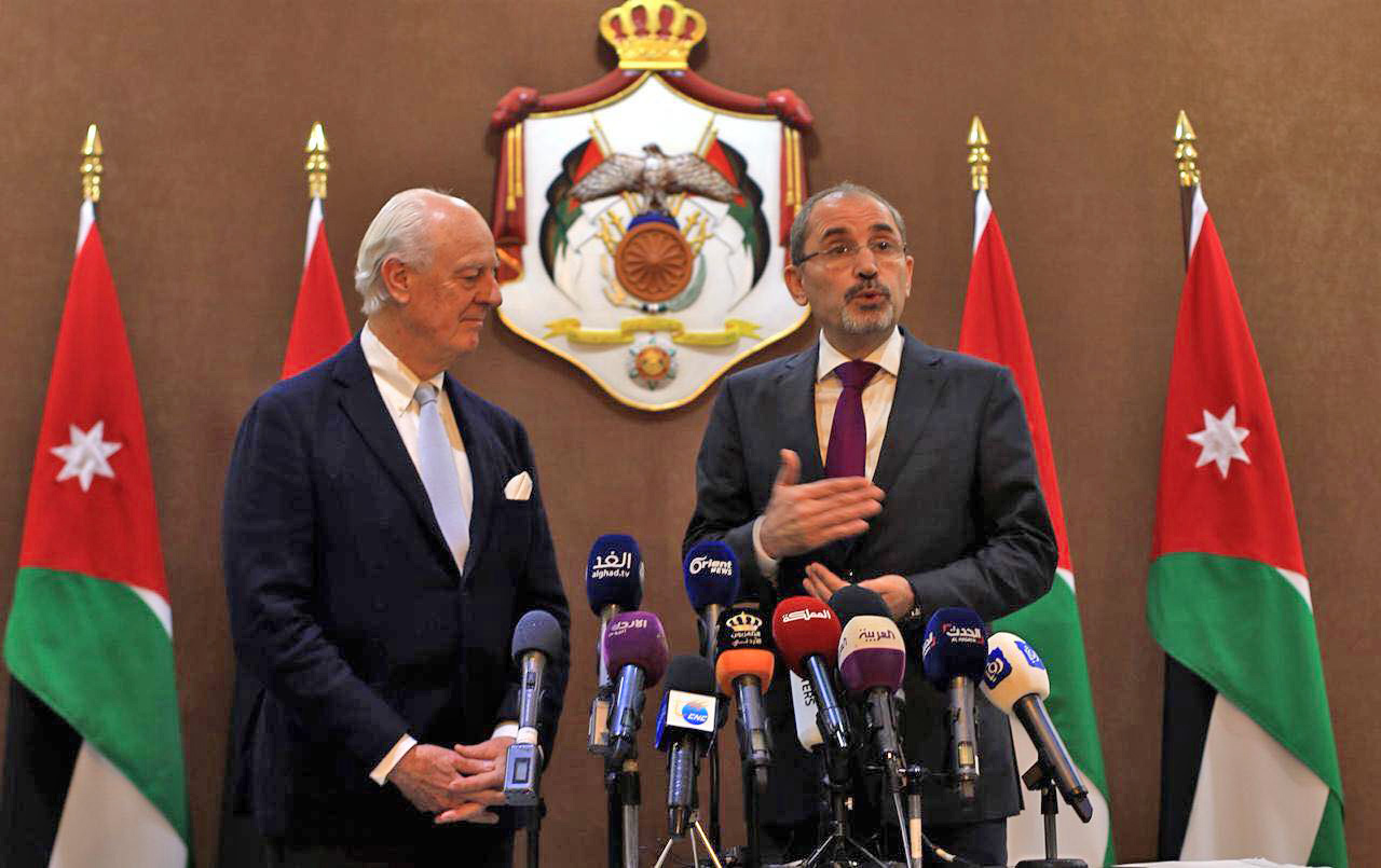 Foreign Minister Ayman Safadi meets with UN Special Envoy to Syria Staffan de Mistura in Amman on Monday (Petra photo)