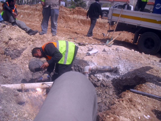 Since the launch of a campaign to crack down on water theft in 2013, the Water Ministry has dismantled 21,698 illegal fixtures on water mains and resources (File photo)