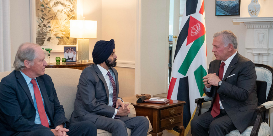 His Majesty King Abdullah meets World Bank Group President Ajay Banga in Washington, DC (Photo courtesy of Royal Court)u2028