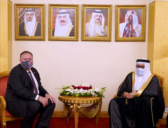 A handout photo released by Bahrain's official news agency (BNA) on Tuesday, US Secretary of State Mike Pompeo (left) meeting with Bahrain Foreign Minister Abdullatif Bin Rashid Al Zayani upon his arrival in the capital Manama (AFP photo)