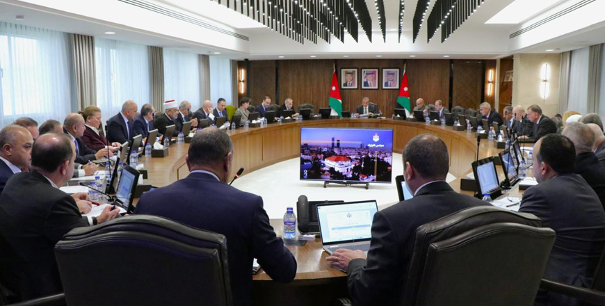 Prime Minister Jafar Hassan chairs a Cabinet on Tuesday, where a set of bylaws and decisions were approved to stimulate economic activity, in line with the Economic Modernization Vision (Petra photo)