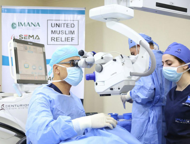 Surgeon Baseer Khan performs a cataract surgery  (Photo courtesy of UMR)