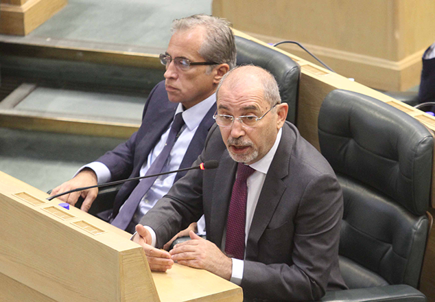 Deputy Prime Minister and Foreign Minister Ayman Safadi speaks to the Lower House on Monday, where he condemns Israeli decision to seize control of a demilitarized buffer zone in the occupied Golan Heights (Photo by Hassan Tamimi) 