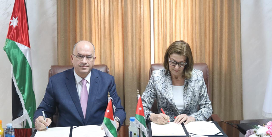 The MoU aims to align Pearson’s Business and Technology Education Council approval process for higher education institutions in Jordan with AQACHEI’s regulatory requirements (Photo courtesy of AQACHEI)