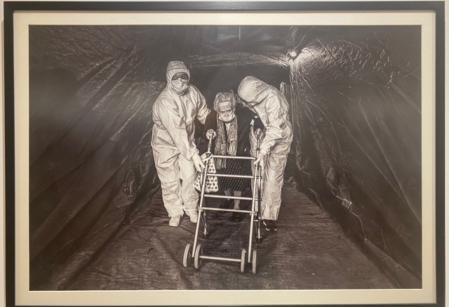 A photo on display at the Jordan National Gallery of Fine Arts during a photography exhibition titled ‘Gratitude’ (Photo by Mays Ibrahim Mustafa)
