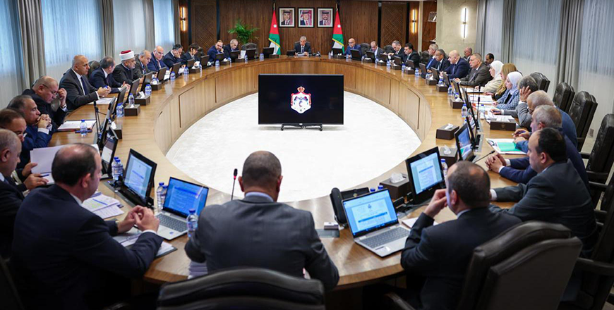 The Cabinet on Sunday, during a session chaired by Prime Minister Jafar Hassan, approves the draft amendment to the 2025 Awqaf, Islamic Affairs, and Holy Sites Law (Petra photo)