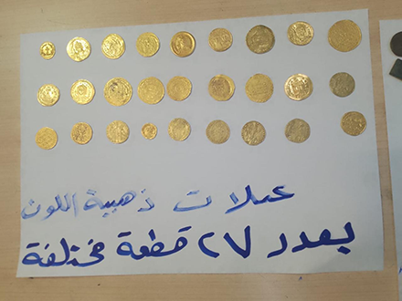 Customs personnel at Queen Alia International Airport foil an attempt by an Arab passenger to smuggle 204 artefacts out of the Kingdom (Petra photo)