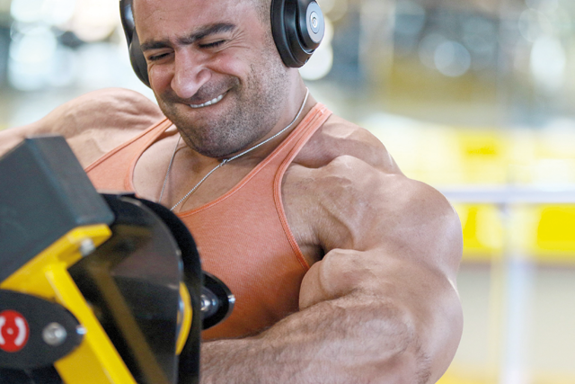 Jordanian Mohammad Nsour trains at a gym in the capital Amman on Wednesday (AFP photo by Khalil Mazraawi)