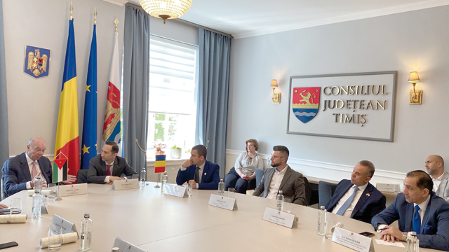 Senate President Faisal Fayez on Saturday met with the head of the provincial council of the Romanian city of Timisoara and members of the Timisoara House of Representatives during an official visit to Romania at the invitation of President of the Romanian Senate Alina Gorghiu (Petra photo)