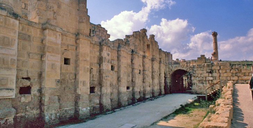   The South Gate is also known as Hadrian Arch and the Jerash city wall (Photo courtesy of ACOR/Rami Khouri Collection)