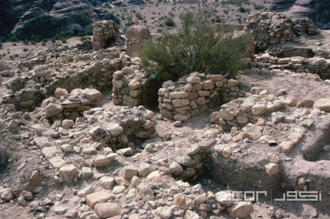 Neolithic structures in Beidha, a site located a few kilometres north of Petra (Photo courtesy of ACOR, Rami Khoury collection)